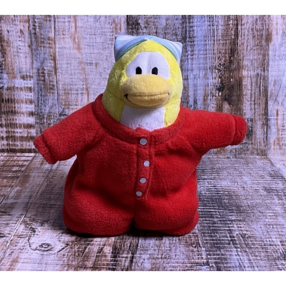 Disney Club Penguin Yellow Penguin Plush Small Red Pajamas Sleep Cap Toy JAKKS